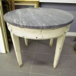 662 7093 LAMP TABLE